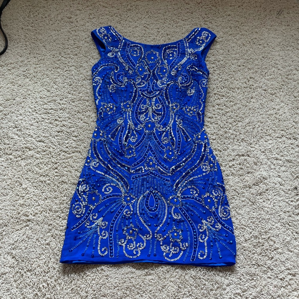 BLUE HOMECOMING DRESS